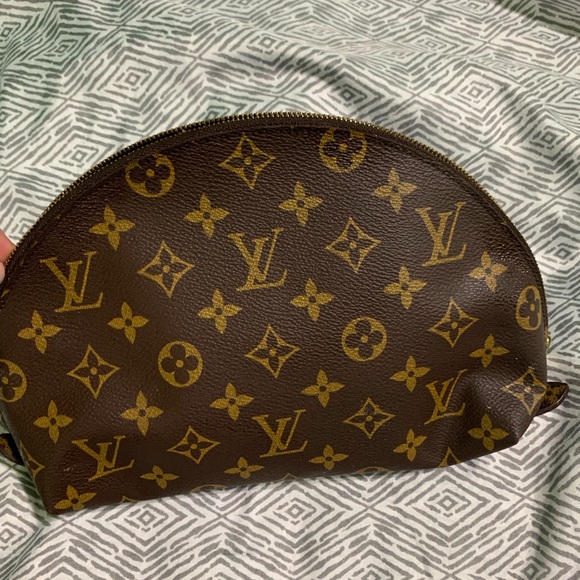 Louis Vuitton Handbags - LOUIS VUITTON